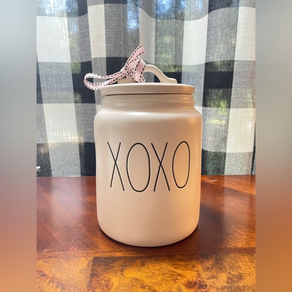 Rae Dunn | Kitchen | Xoxo Rae Dunn Collection Farmhouse Kitchen Large ...